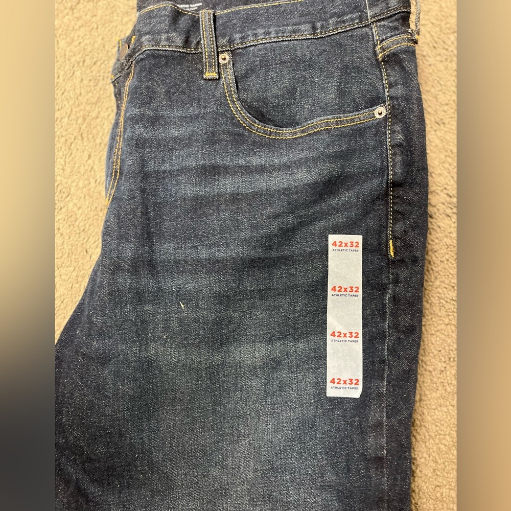 Never worn brand new jeans with tag